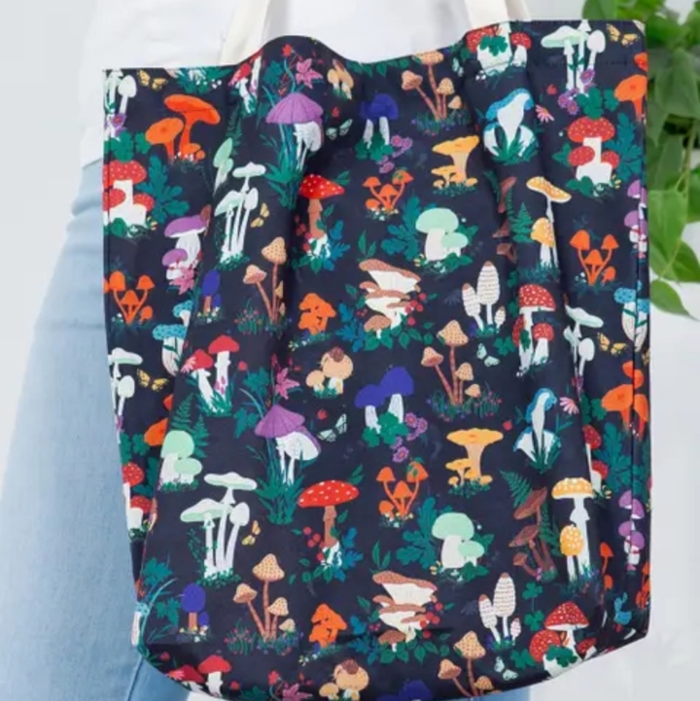 La Soul garden of mushrooms tote bag.